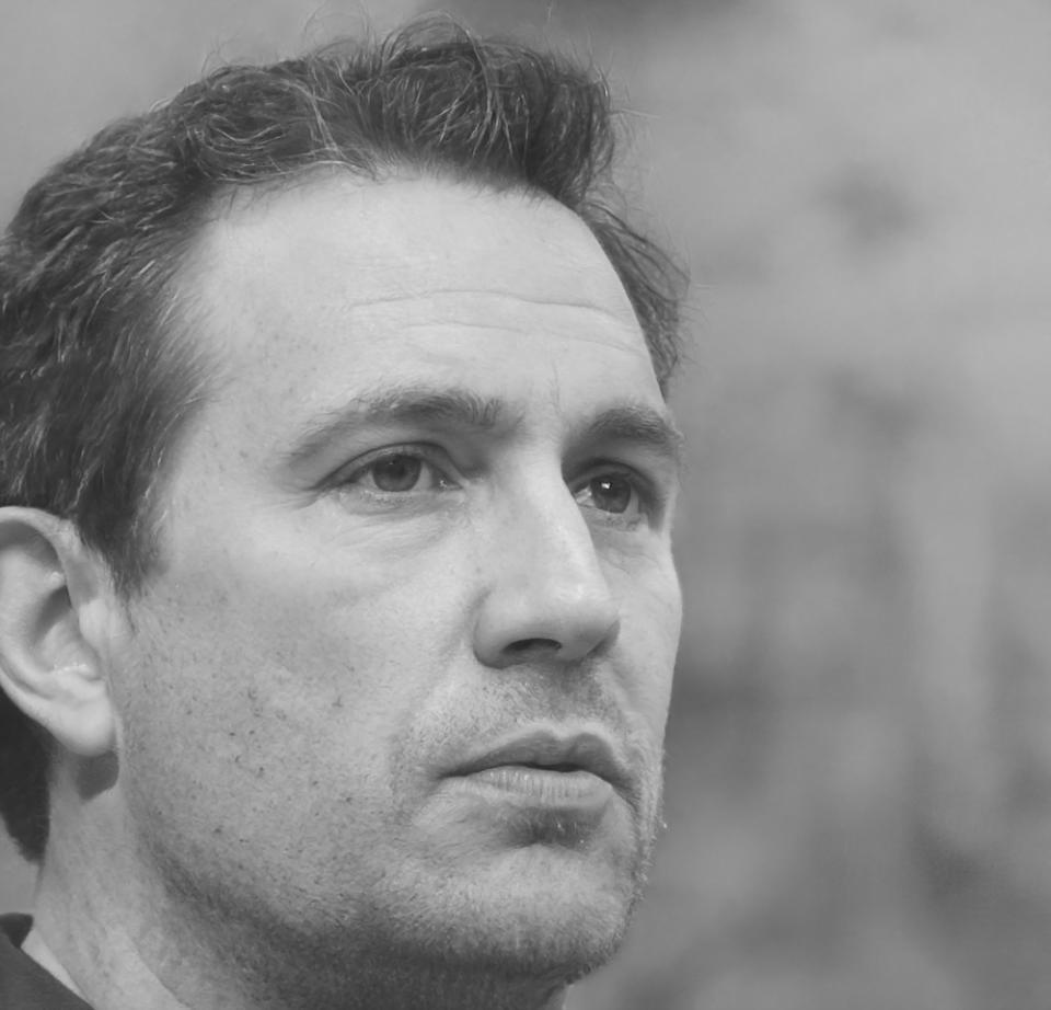 Данияр Ахметов